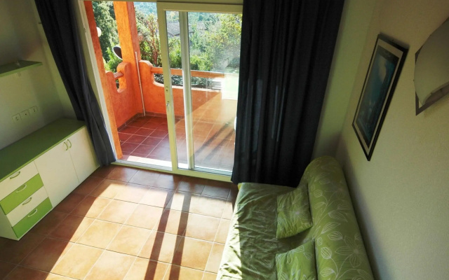 Apartment in Pinarellu Near Beach & Pool