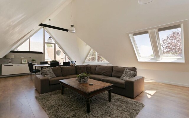 Luxorious Villa s for 22 Persons