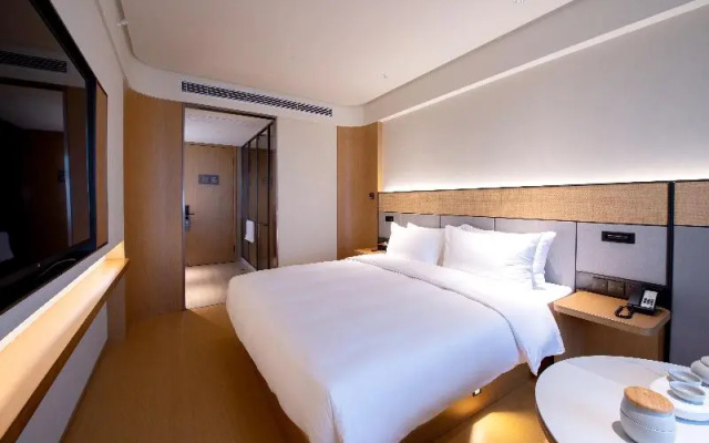 Ji Hotel Urumqi Railway Station