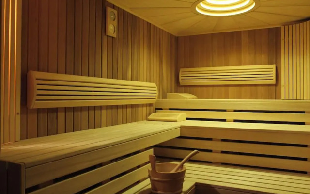 Oficerski Yacht Club Resort & Spa