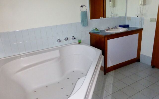 Victoriana Motor Inn