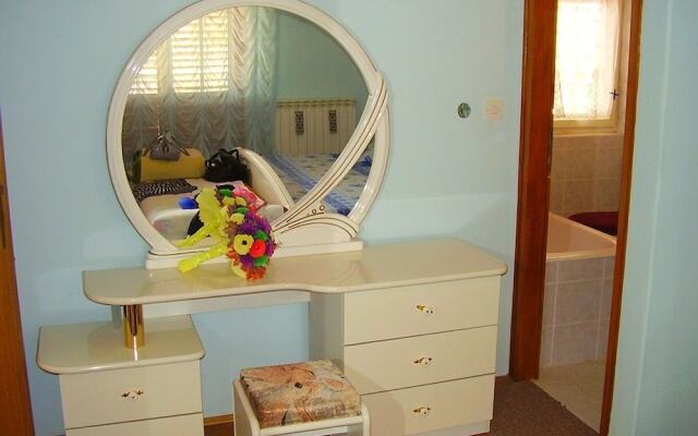 Spacious and Sunny Apartment on Island Rab