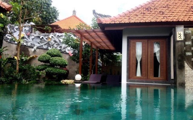 Baruna Sari Villa