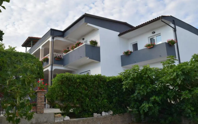 Apartmani Anđela i Mladen Debelić