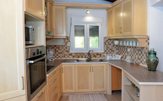 Orestis Suites