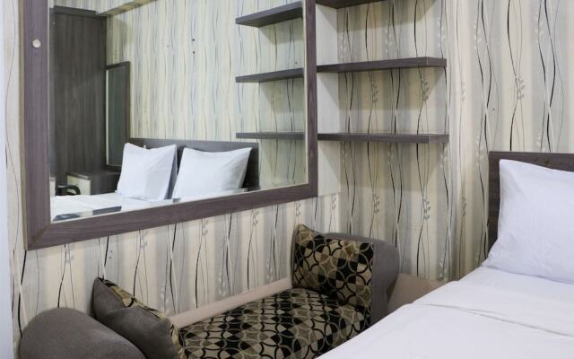 Cozy And Enjoy Studio Room At Green Pramuka City Apartment