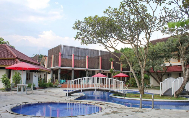 Oyo 743 Garden Guesthouse