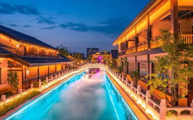 Blossom House Nanjing Lishui