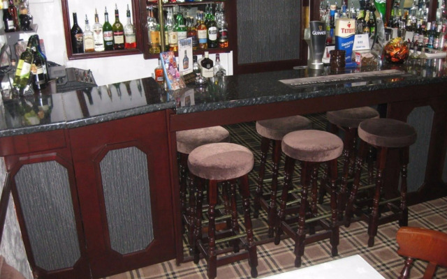 Rock Dene Hotel