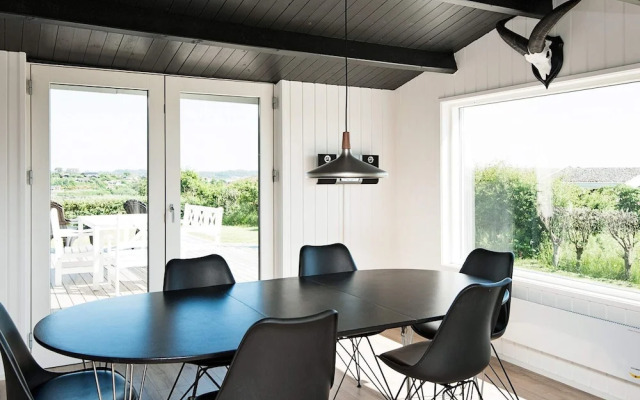 6 Person Holiday Home in Ebeltoft