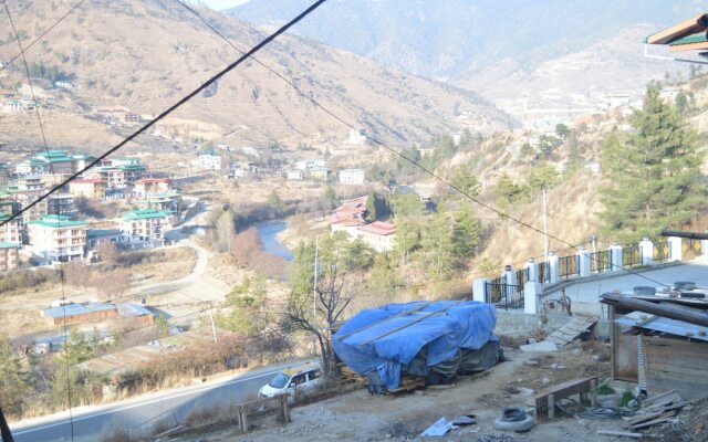 Bhutan Silverpine Resort