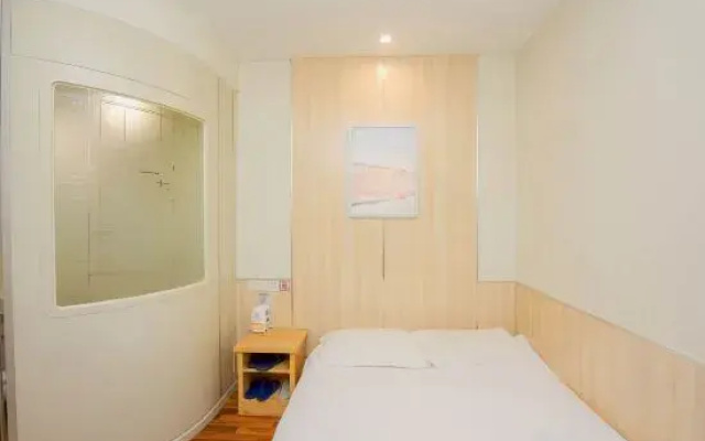 100 Inn Liangpin Hotel (Shijiazhuang Railway Station Hongqi Street)