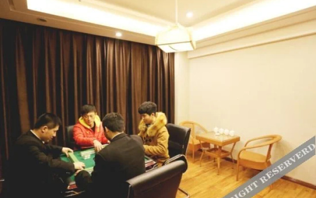 Xin Gang Fashion Hotel