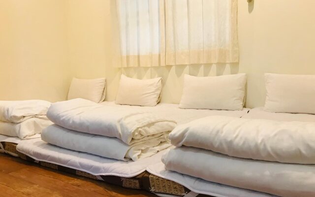 Hoti Guesthouse