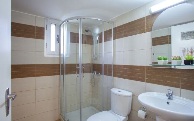 Castle Holiday Apartments