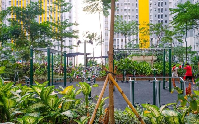 Modern Furnished Studio at Springlake Summarecon Bekasi Apartment