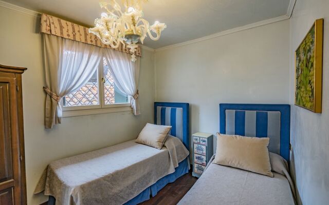 Ca' del Mercante Grand Canal