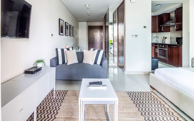 Spacious + Functional Studio Apt in Downtown Dubai