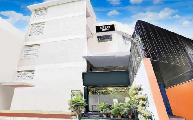 Pleasant Stays Near Powai Lake Mumbai