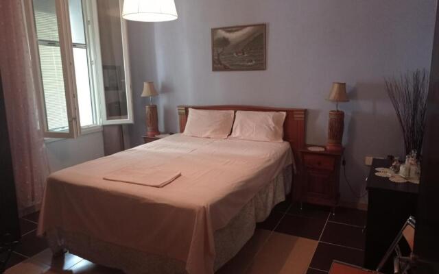 Cozy Apartment Alexandros near Aqueduct (Kamares)