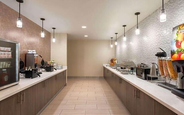 La Quinta by Wyndham Clovis CA