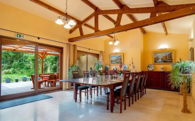 La Hacienda