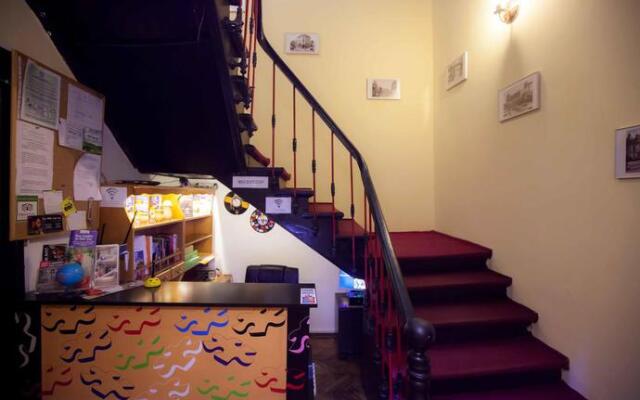 Puzzle Hostel