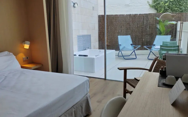 Alenti Sitges Hotel