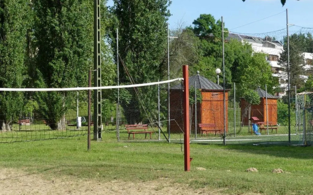Napsugár Ifjúsági Szálló és Kemping