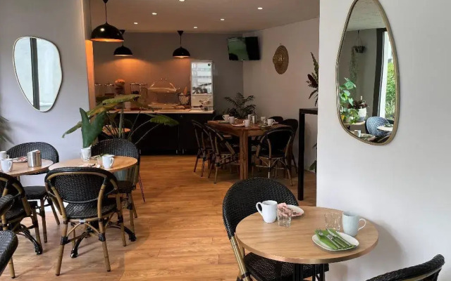 Séjours & Affaires Paris Malakoff