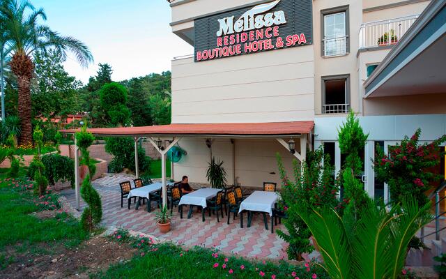 Rich Melissa Hotel