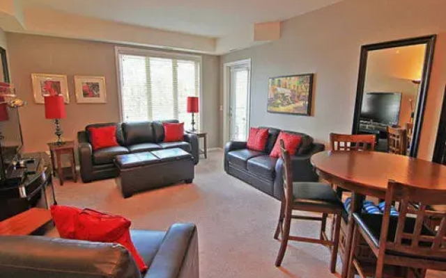 Pinnacle Pointe - By Vacations Kelowna