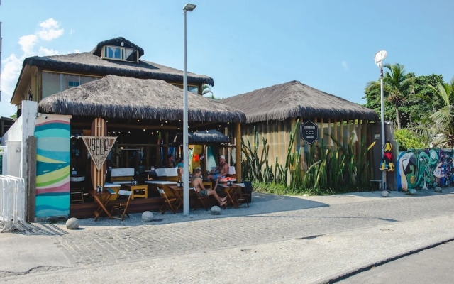 Longboard Paradise Surf Club