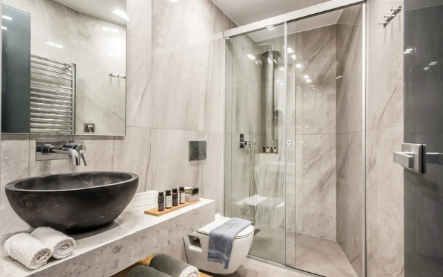 LAVRIS City Suites