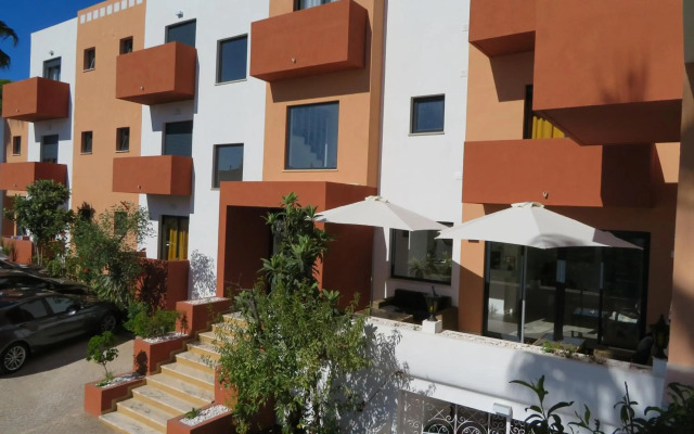 Hotel Alcaide
