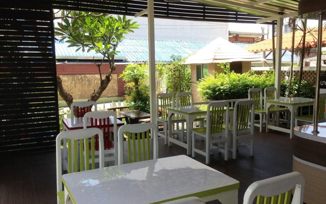 Yanadin Serviced Apartment