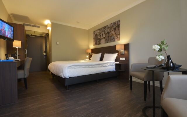 Отель Fletcher Hotel-Restaurant 's-Hertogenbosch