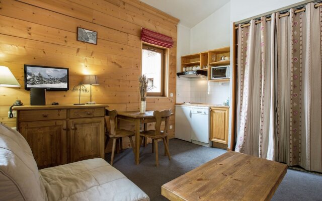 Savoyards and rustic studio in the heart of Val d'Isère