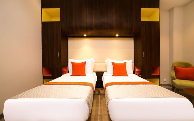 Zone Palace by The Park