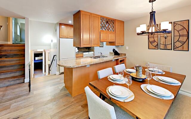 Creekside Gem #E-2 - 4 Br Townhouse