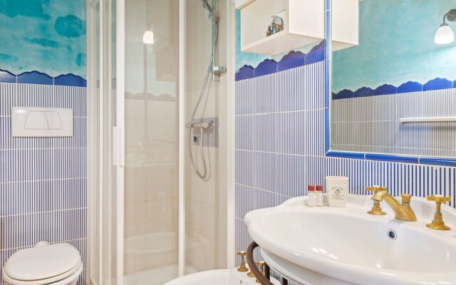 Graceful Apartment in San Miniato with Swimming Pool