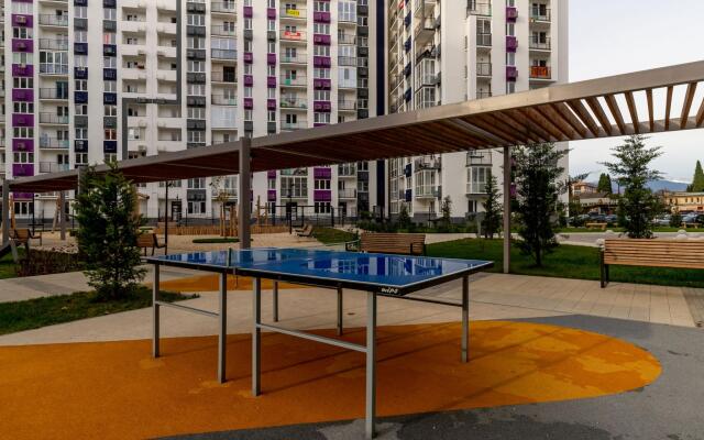 More apartamentov na ulitse Akatsiy