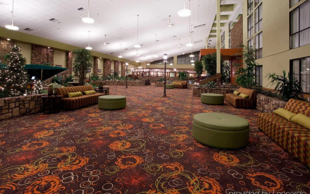 Ramada Plaza by Wyndham Sheridan Hotel & Convention Center