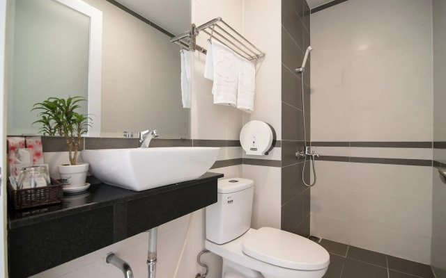 Bin Bin Hotel 4 - Near Sunrise City D7