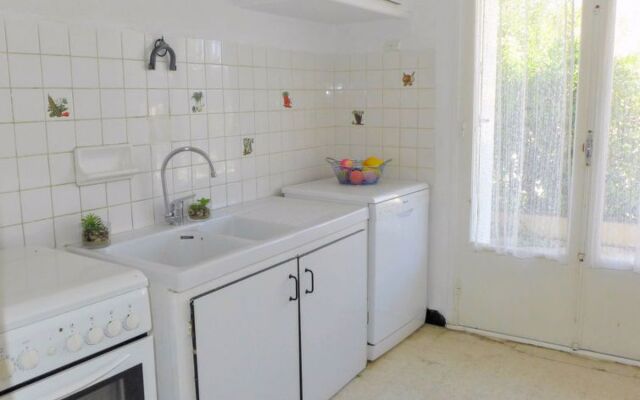 Les Hirondelles 38145