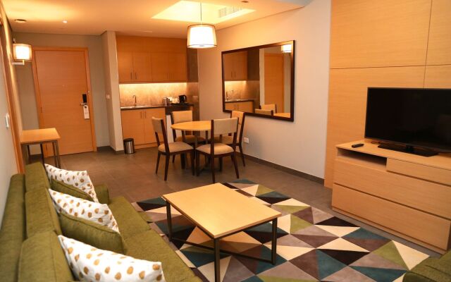 Top Ayla Ibri Hotel And Mall