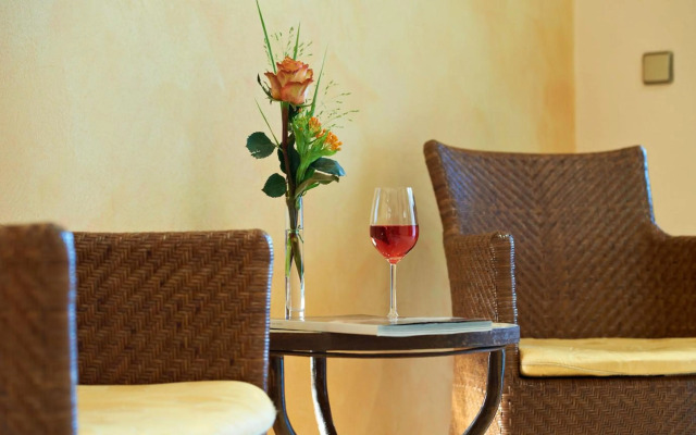 Hirsch Hotel