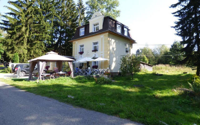 Villa Meteor
