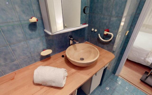 Appartement Menton, 2 pièces, 4 personnes - FR-1-196-274