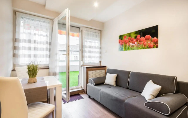 BpR Garay Suite with rooftop terrace & A/C